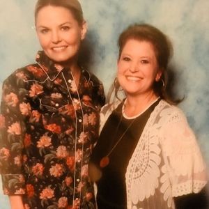 Meet your Posher, Kacy